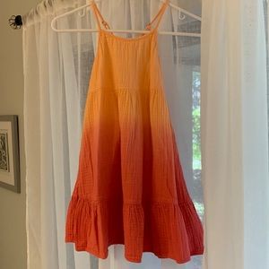 Adorable Cat & Jack sunset colors swing dress for girls. Size 6/small.